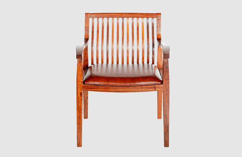 古塔中式实木大方椅家具效果图